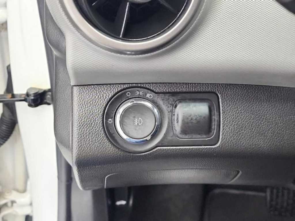 Chevrolet Abeo 2013 Blanco - Importación desde Corea - HF Imports Iquique - Foto 18