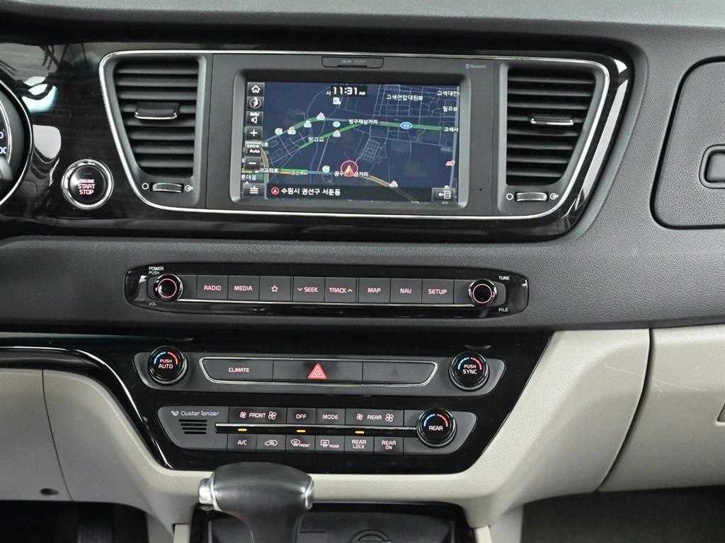 KIA Carnival 2019 Blanco - Importación desde Corea - HF Imports Iquique - Foto 14