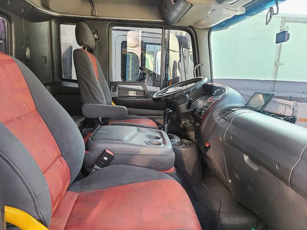 medium and large cargo Cargo - Vista 11