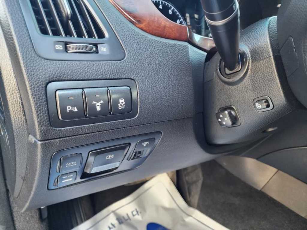 HYUNDAI Equus 2012 Negro - Importación desde Corea - HF Imports Iquique - Foto 15