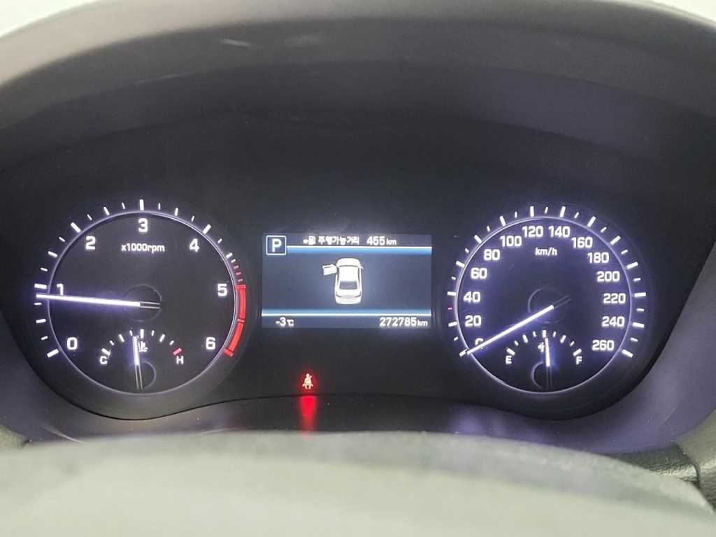 Genesis G80 - Vista 6