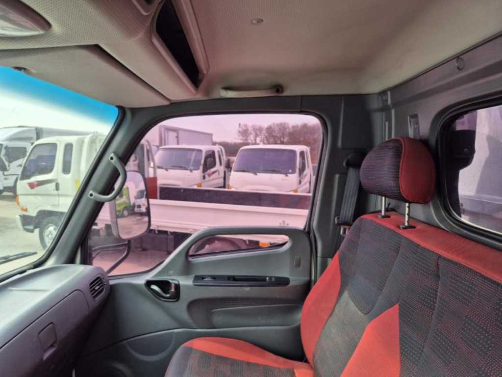 medium and large cargo truck 2014 Blanco - Importación desde Corea - HF Imports Iquique - Foto 18