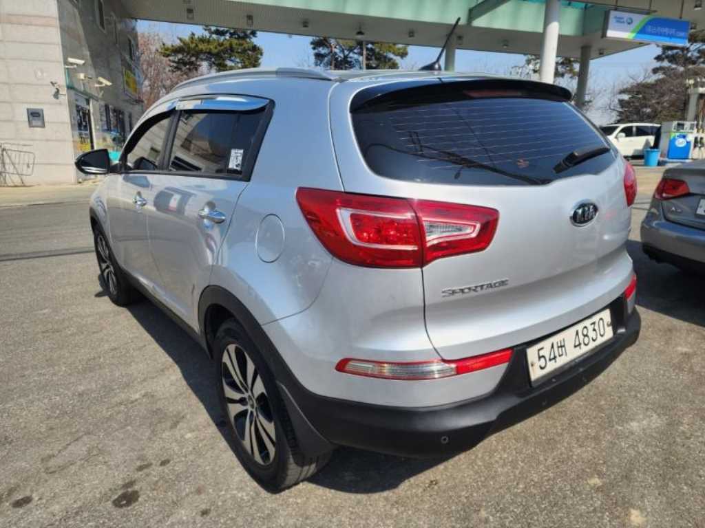 KIA Sportage - Vista 5