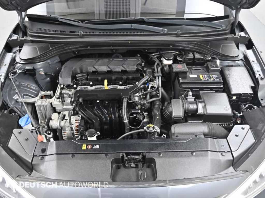 HYUNDAI Avante - Vista 6