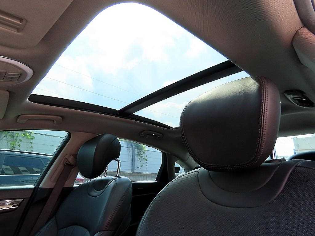 HYUNDAI Genesis 2016 Blanco - Importación desde Corea - HF Imports Iquique - Foto 17