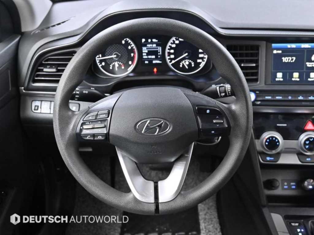 HYUNDAI Avante 2019 Gris - Importación desde Corea - HF Imports Iquique - Foto 13