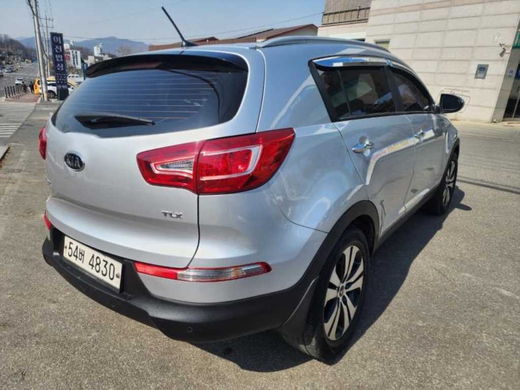 KIA Sportage - Vista 4