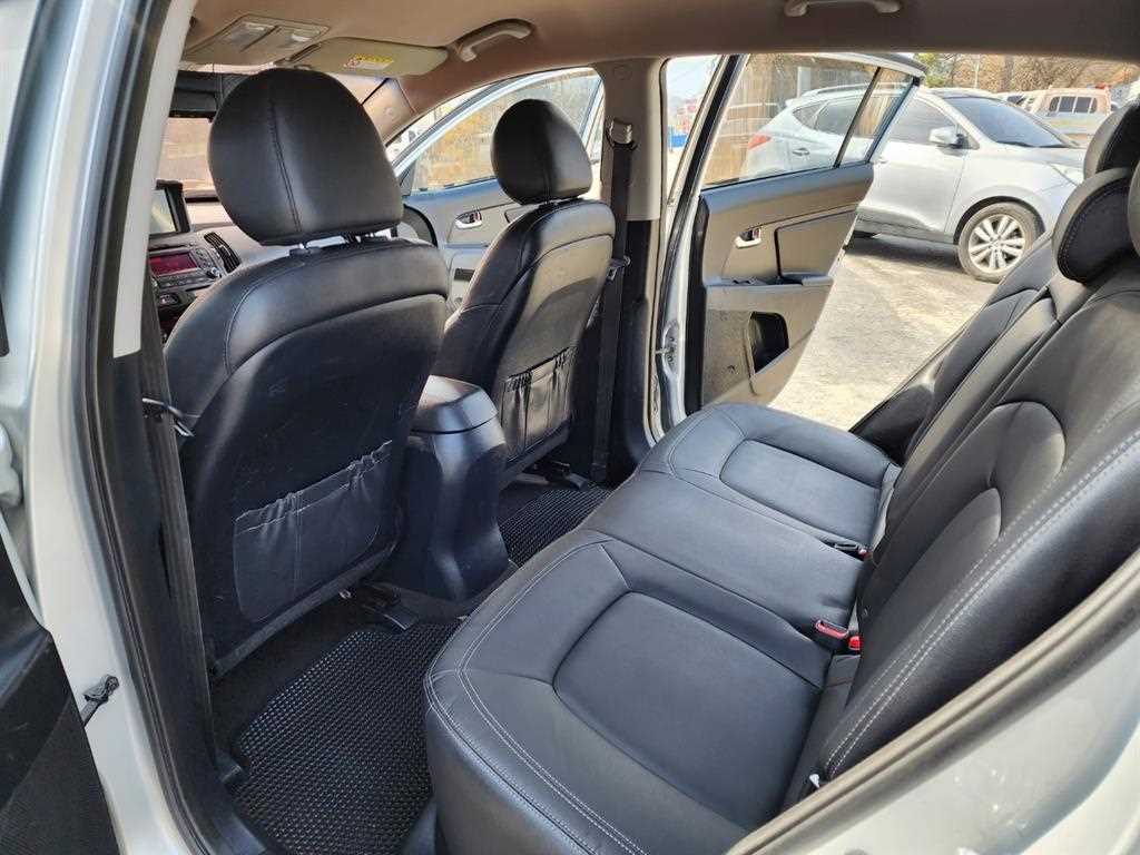 KIA Sportage 2012 Plateado - Importación desde Corea - HF Imports Iquique - Foto 16