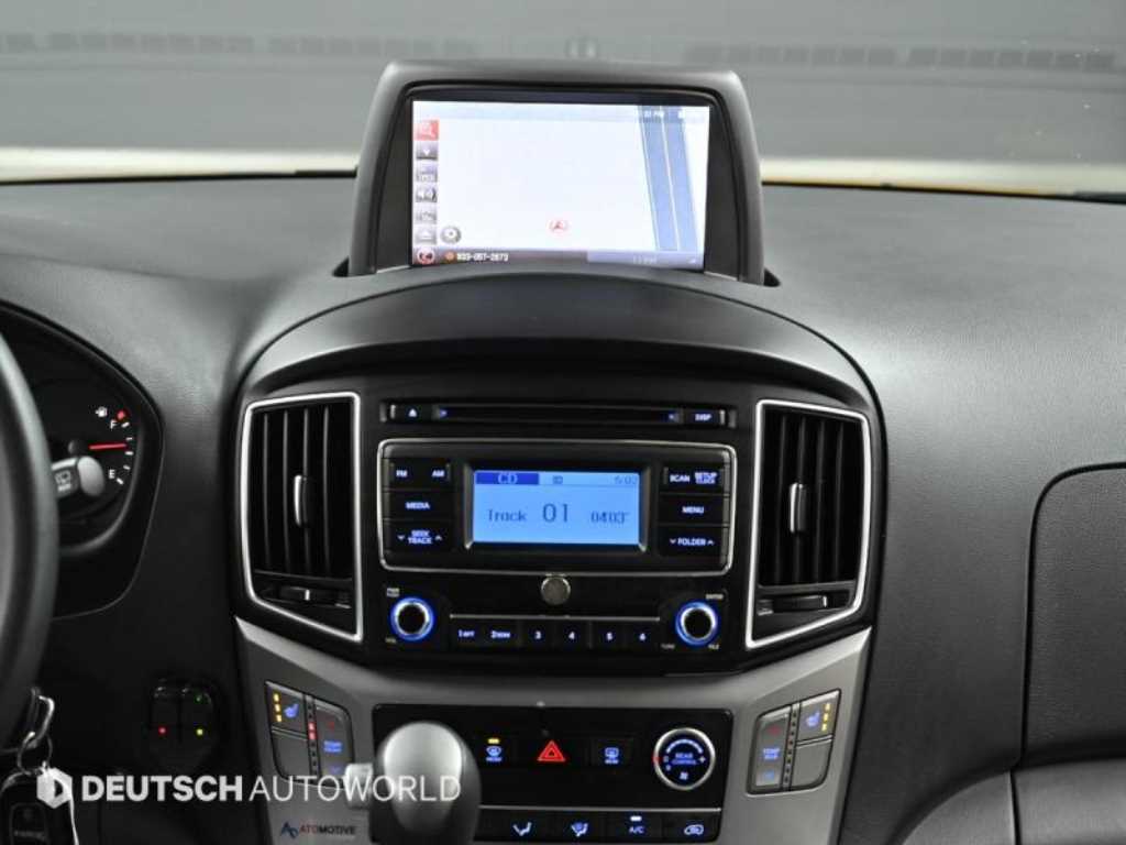 HYUNDAI Starex 2019 Amarillo - Importación desde Corea - HF Imports Iquique - Foto 14