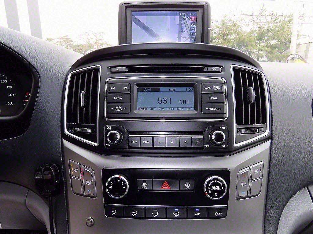 HYUNDAI Starex 2020 Amarillo - Importación desde Corea - HF Imports Iquique - Foto 17