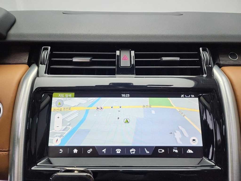 Land Rover Discovery 2017 Blanco - Importación desde Corea - HF Imports Iquique - Foto 14