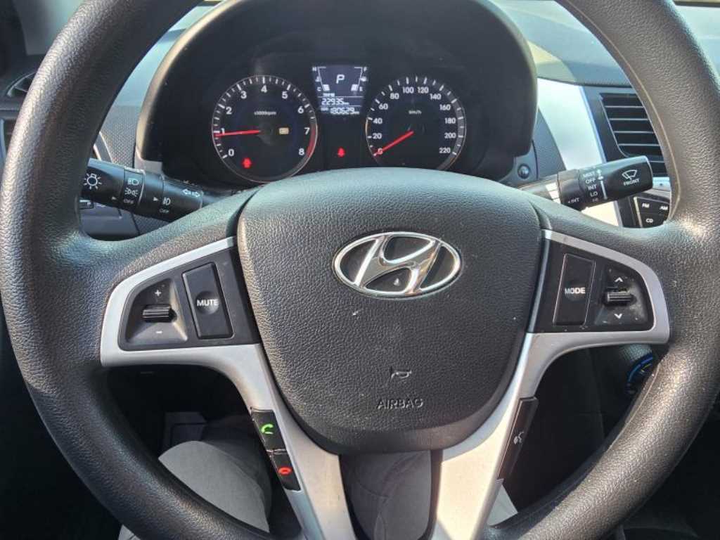 HYUNDAI Accent 2012 Blanco - Importación desde Corea - HF Imports Iquique - Foto 16