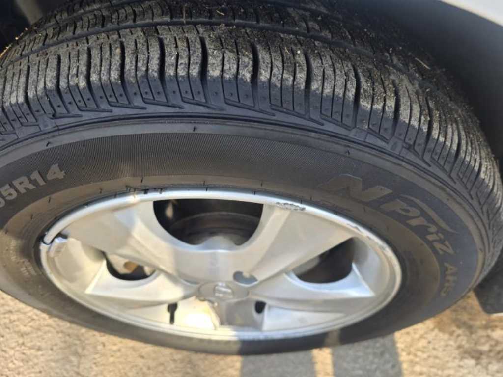 HYUNDAI Accent 2012 Blanco - Importación desde Corea - HF Imports Iquique - Foto 19