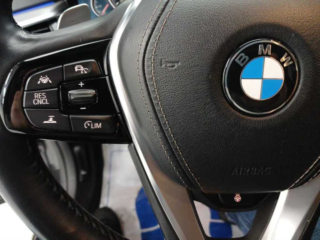 BMW 5 Series 2017 Gris - Importación desde Corea - HF Imports Iquique - Foto 13