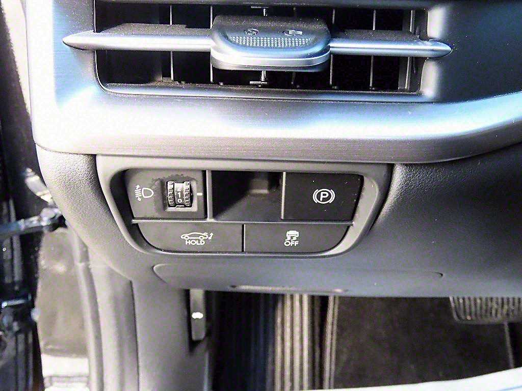 HYUNDAI Grandeur - Vista 12