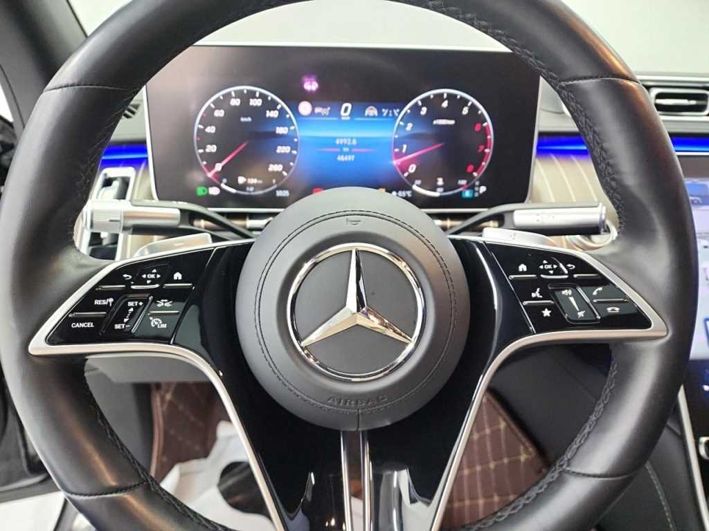 Mercedes Benz S Class - Vista 9