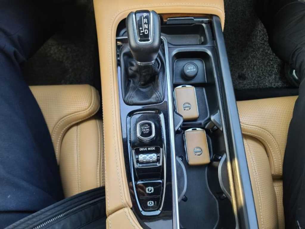 Volvo S90 2020 Negro - Importación desde Corea - HF Imports Iquique - Foto 15