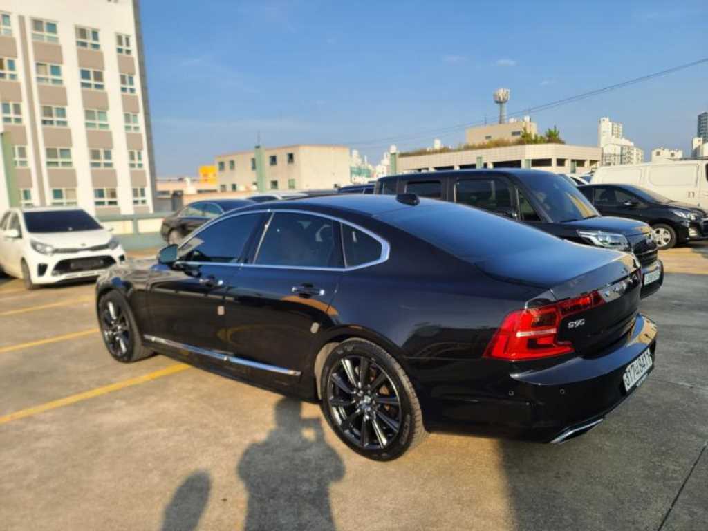 Volvo S90 - Vista 5