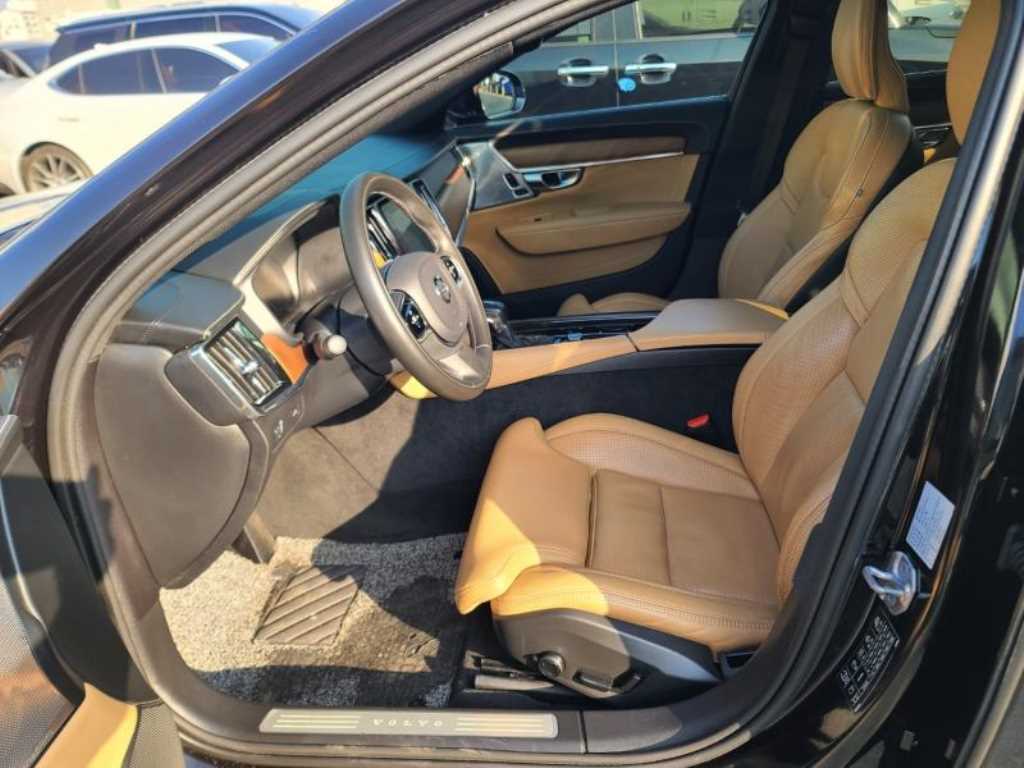 Volvo S90 - Vista 11