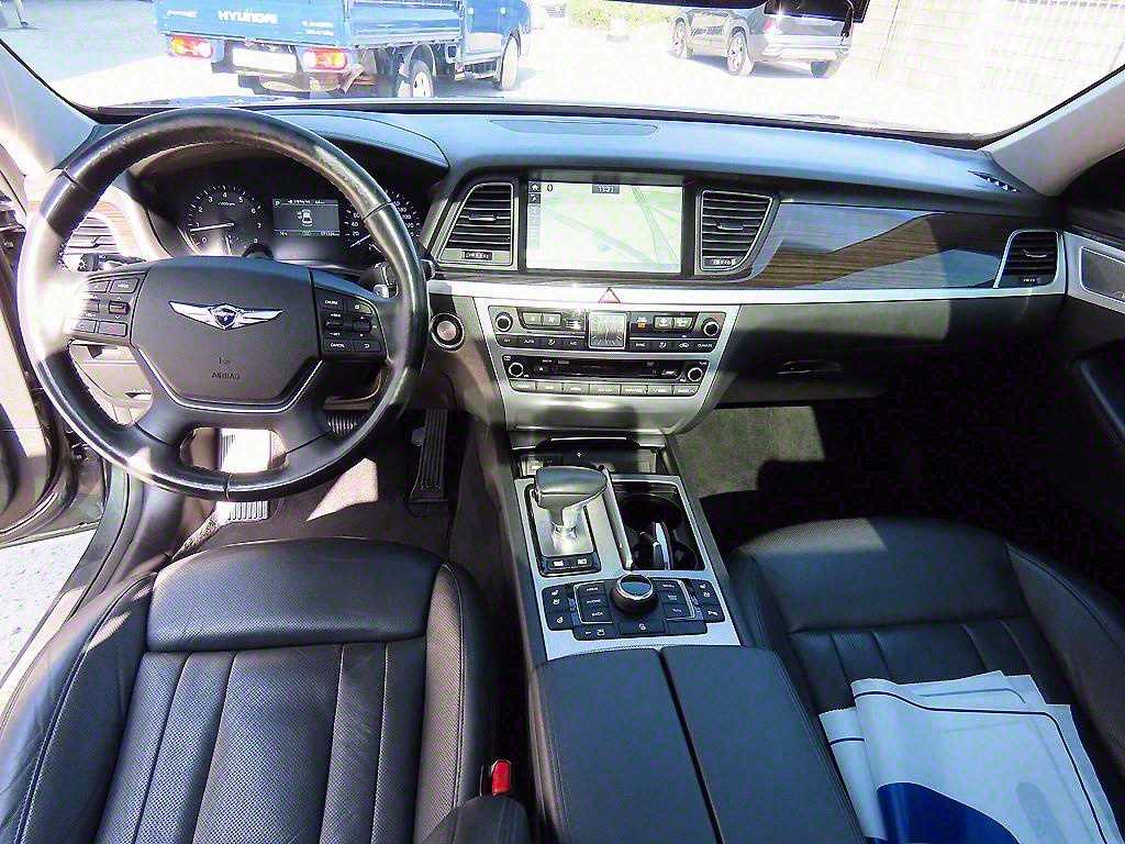 Genesis G80 - Vista 7