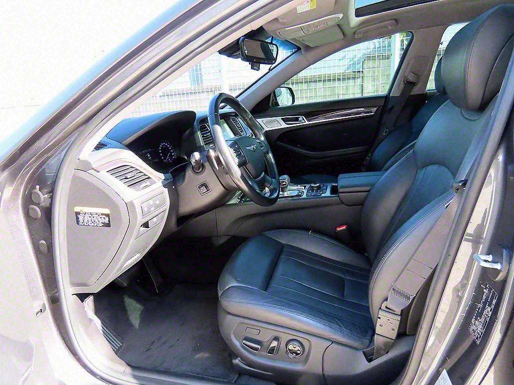 Genesis G80 - Vista 5