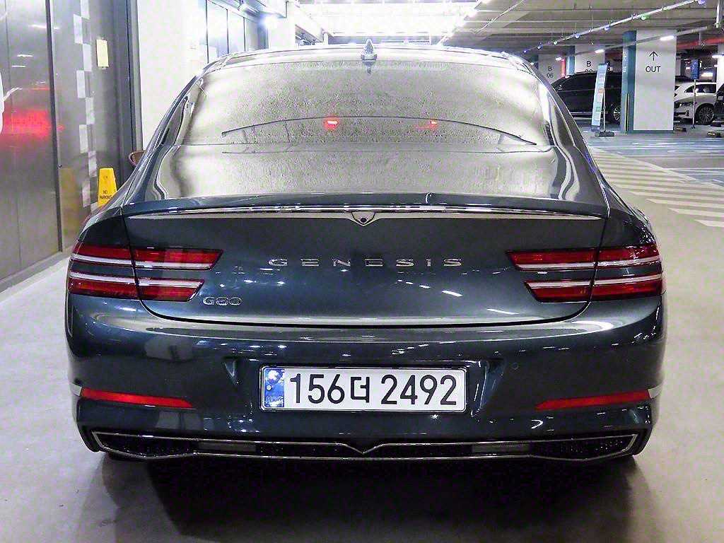 Genesis G80 - Vista 5