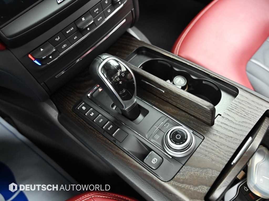 Maserati Ghibli - Vista 9