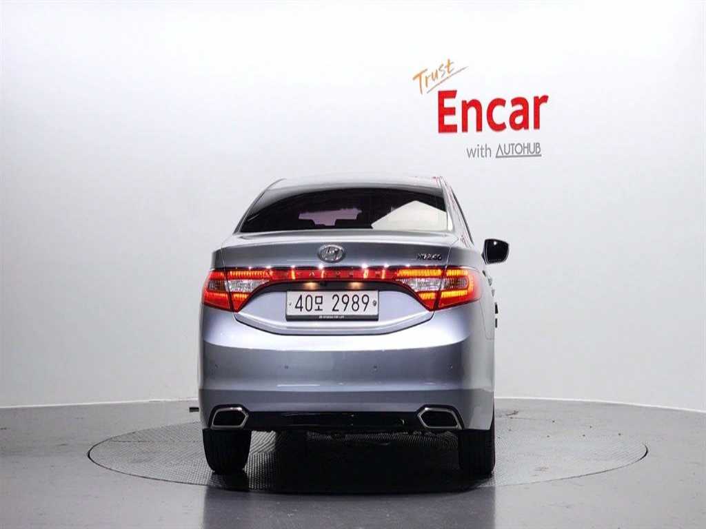 HYUNDAI Grandeur - Vista 4