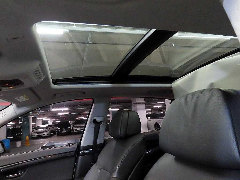 BMW Gran Turismo 2011 Blanco - Importación desde Corea - HF Imports Iquique - Foto 16