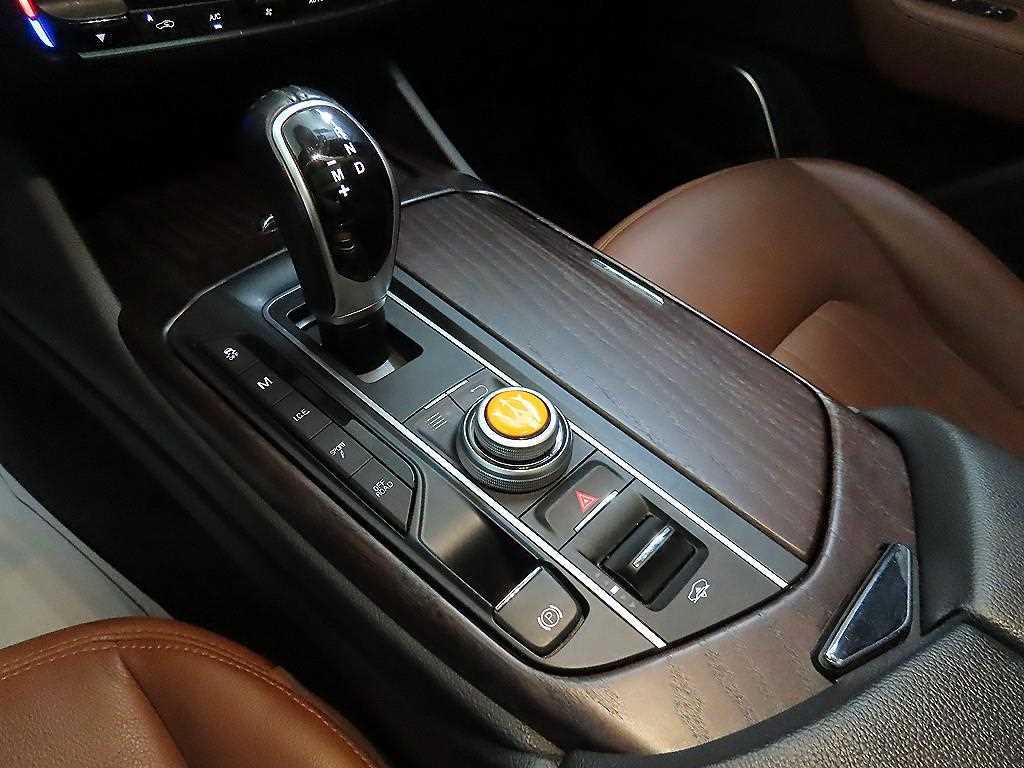 Maserati Levante - Vista 12