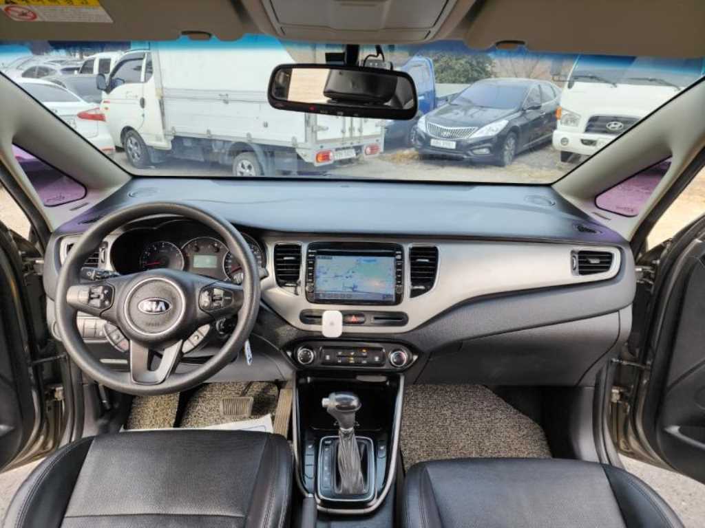 KIA Carens 2014 Gris - Importación desde Corea - HF Imports Iquique - Foto 20