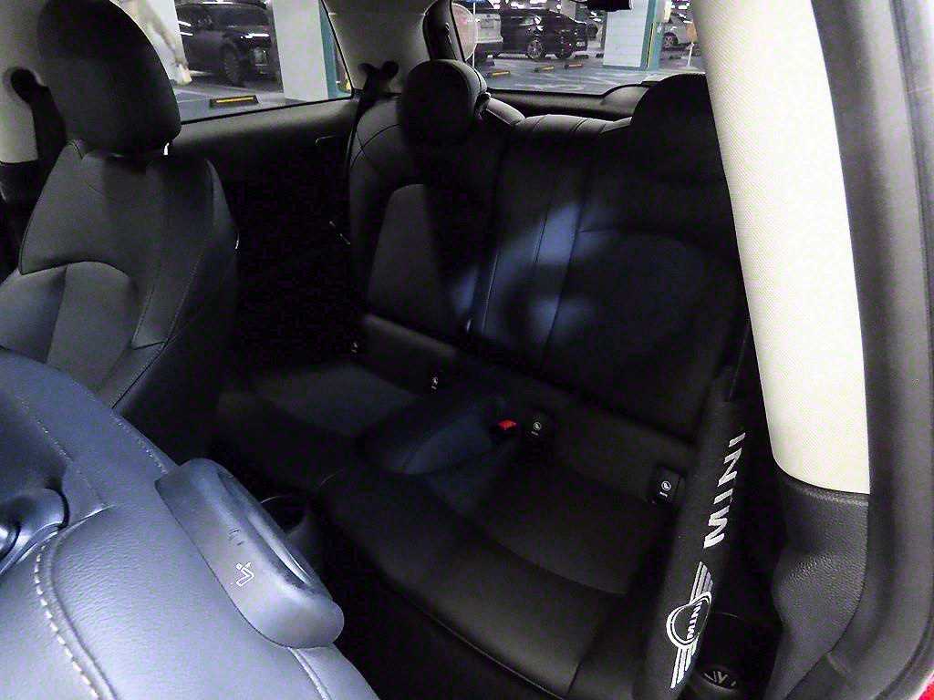 Mini Cooper - Vista 7