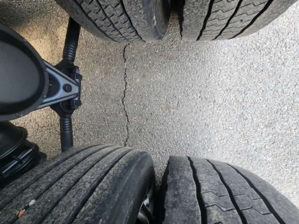 medium and large cargo truck - Vista 10