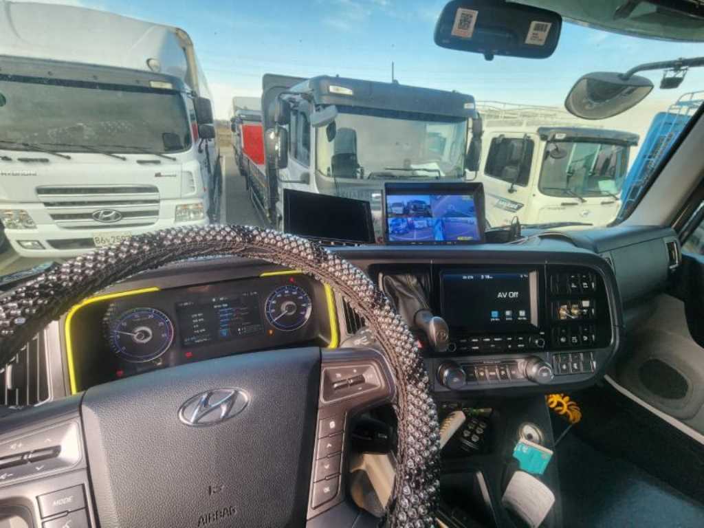 medium and large cargo truck 2021 Blanco - Importación desde Corea - HF Imports Iquique - Foto 14