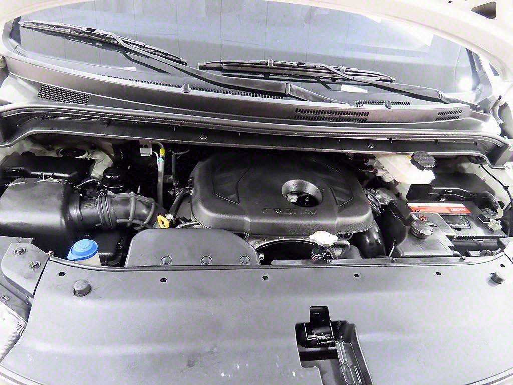 HYUNDAI Starex 2019 Blanco - Importación desde Corea - HF Imports Iquique - Foto 19