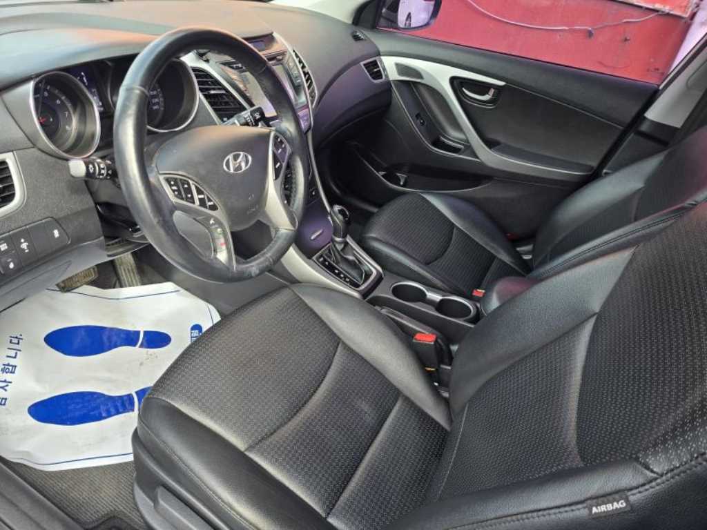 HYUNDAI Avante 2014 Plateado - Importación desde Corea - HF Imports Iquique - Foto 15