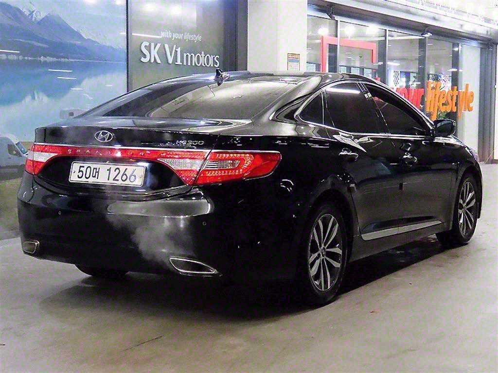 HYUNDAI Grandeur - Vista 4