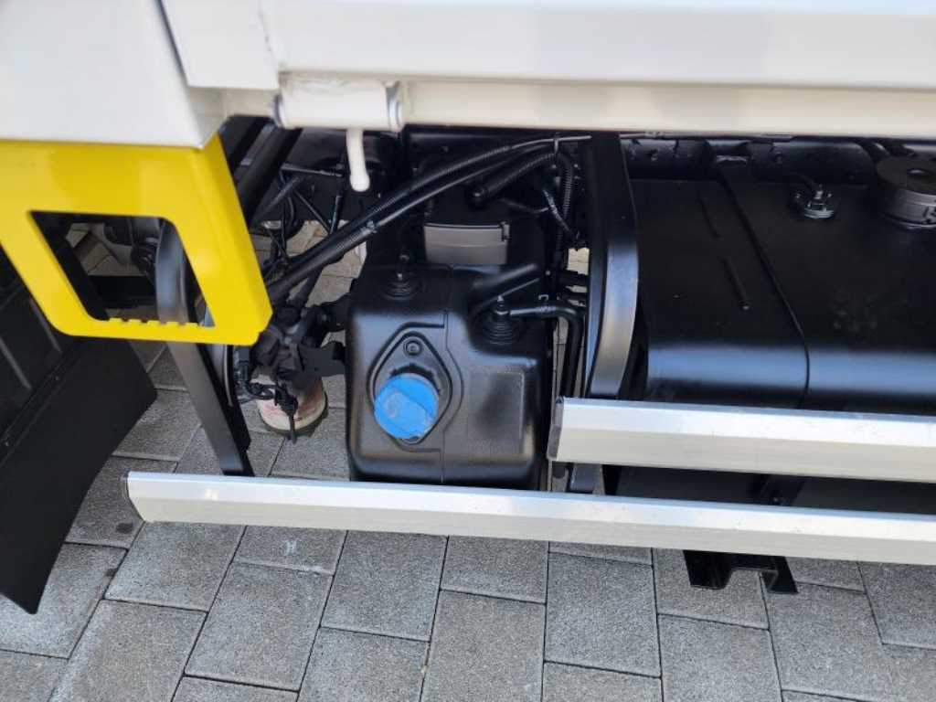 medium and large cargo dump 2018 Blanco - Importación desde Corea - HF Imports Iquique - Foto 17