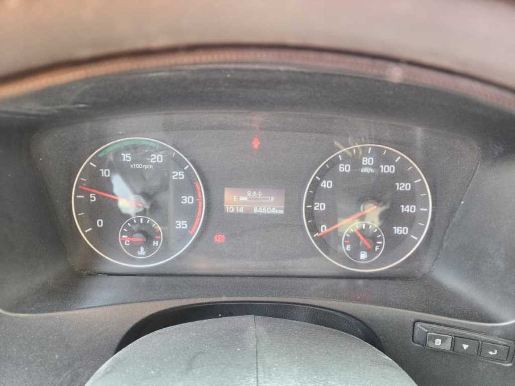 medium and large cargo dump - Vista 5