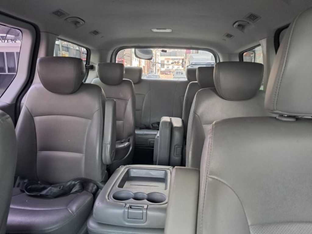 HYUNDAI Starex 2018 Gris - Importación desde Corea - HF Imports Iquique - Foto 16