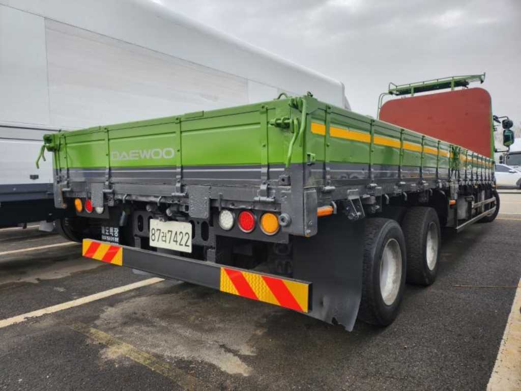 medium and large cargo Cargo - Vista 5