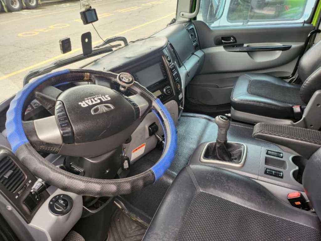 medium and large cargo Cargo - Vista 10