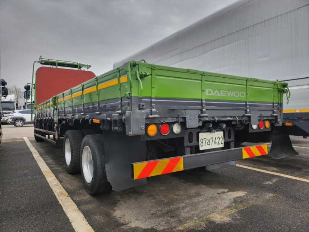 medium and large cargo Cargo - Vista 4