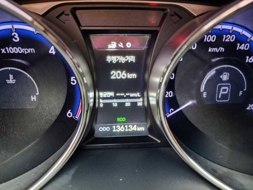 HYUNDAI Tucson - Vista 11