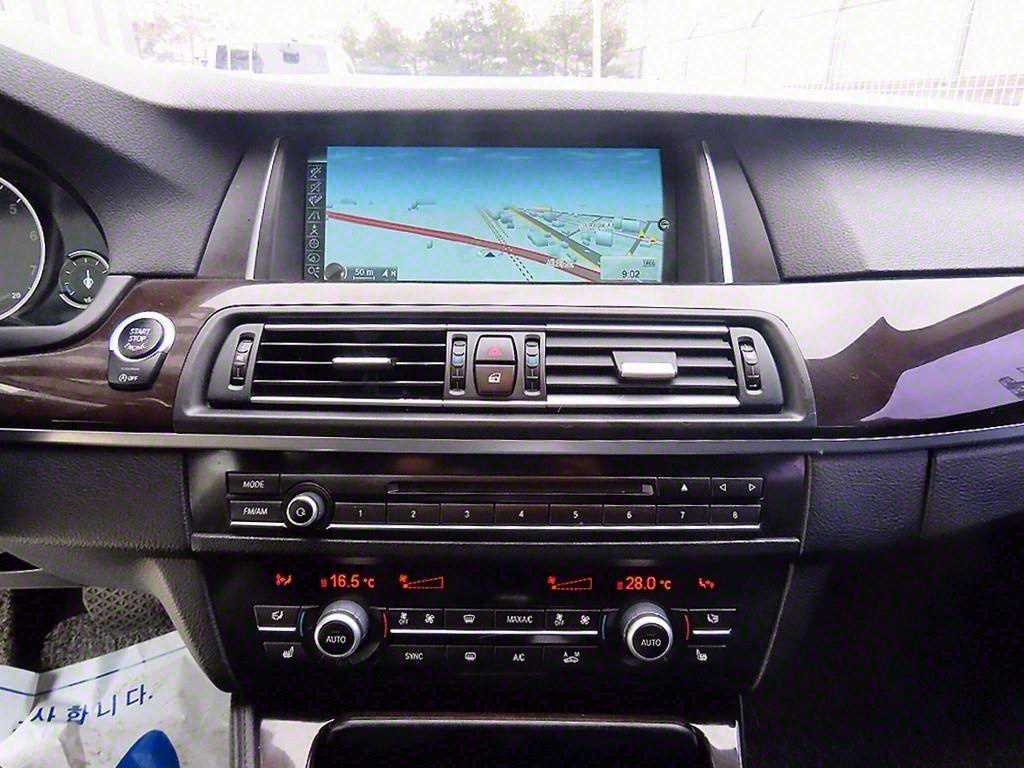 BMW 5 Series 2014 Plateado - Importación desde Corea - HF Imports Iquique - Foto 14