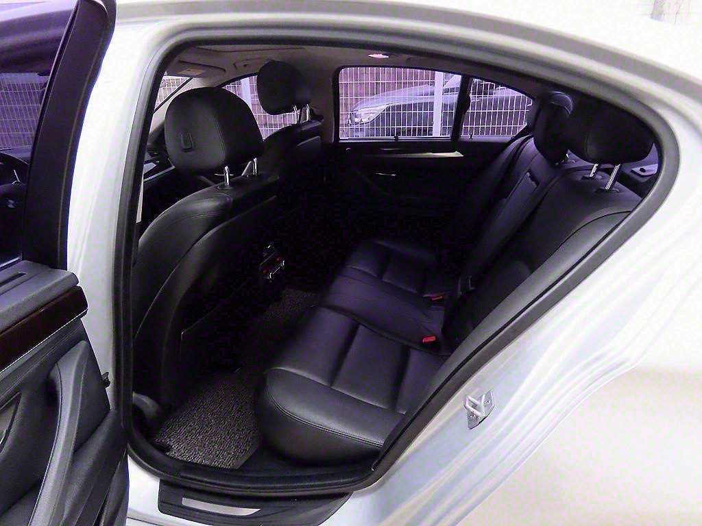 BMW 5 Series - Vista 6