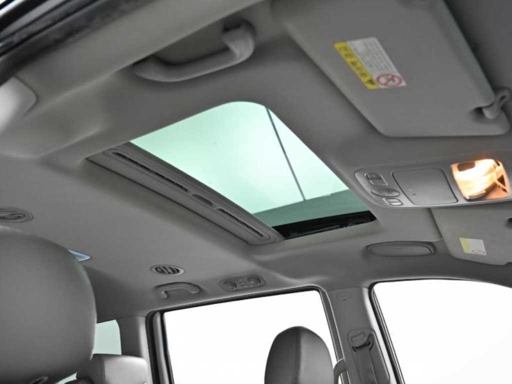 KIA Carnival 2011 Plateado - Importación desde Corea - HF Imports Iquique - Foto 19