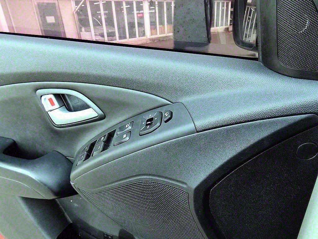 HYUNDAI Tucson - Vista 11