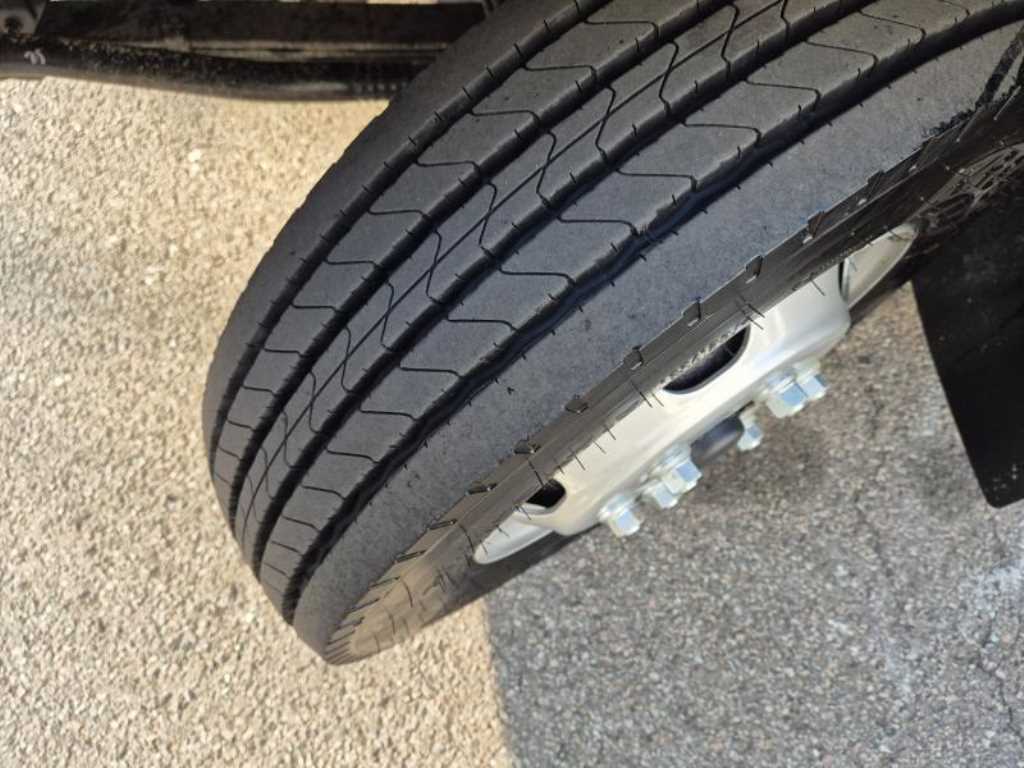 medium and large cargo Cargo - Vista 9