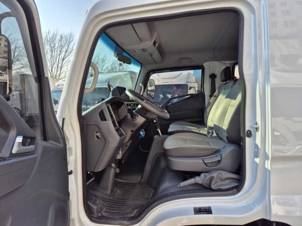 medium and large cargo Cargo 2024 Blanco - Importación desde Corea - HF Imports Iquique - Foto 13